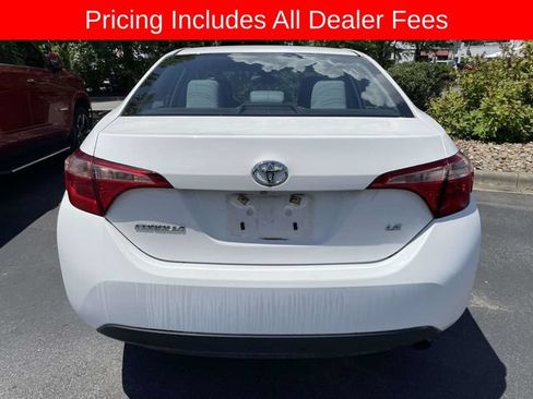 Used 2018 Toyota Corolla LE FWD image 7