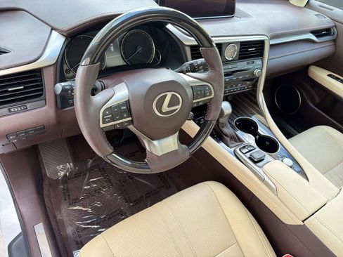 Used 2016 Lexus RX 350 2WD w/ Luxury Package image 4