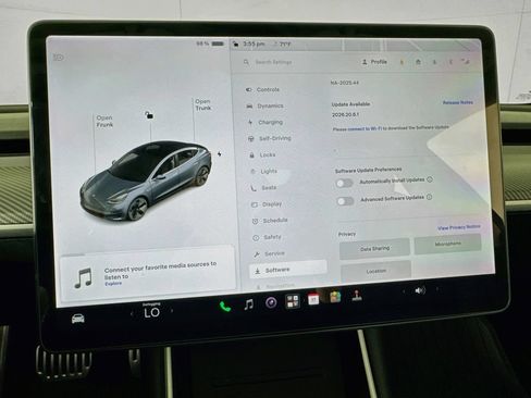 Used 2018 Tesla Model 3 Long Range RWD image 44