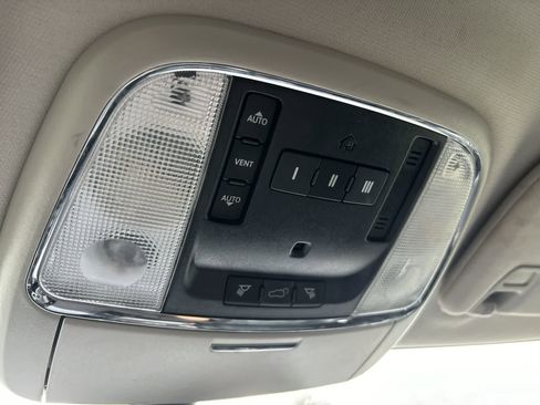 Used 2018 Dodge Durango GT w/ Premium Group image 25