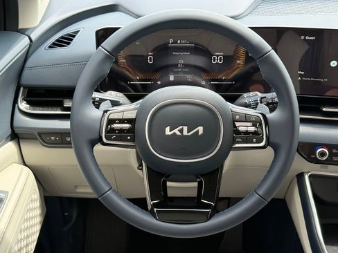 New 2026 Kia Carnival EX FWD image 32