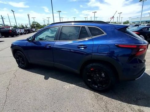 Certified 2024 Chevrolet Trax LT w/ Driver Confidence Package FWD image 6
