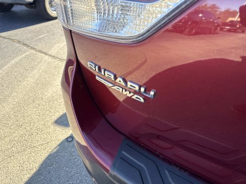 Used 2021 Subaru Forester Limited image 9
