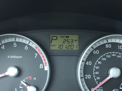 Used 2008 Hyundai Accent GLS FWD image 17