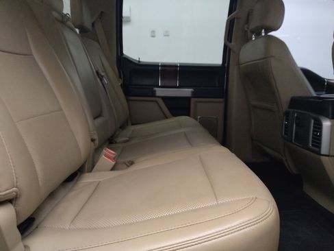 Used 2016 Ford F150 Lariat AWD/4WD image 19