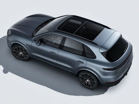 Certified 2026 Porsche Cayenne AWD/4WD image 6
