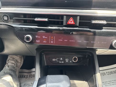 Used 2025 Kia K5 GT FWD image 36