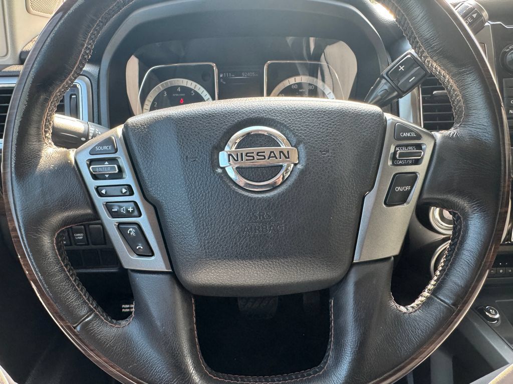 Used 2018 Nissan Titan Platinum Reserve AWD/4WD image 25