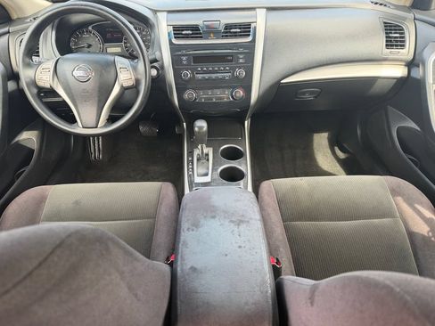Used 2013 Nissan Altima 2.5 S FWD image 14