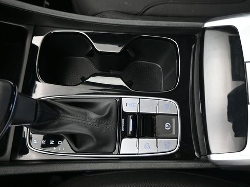 Used 2024 Hyundai Tucson SE image 37