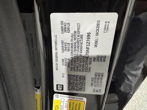 Used 2022 Chevrolet Silverado 2500 LT w/ Convenience Package image 26