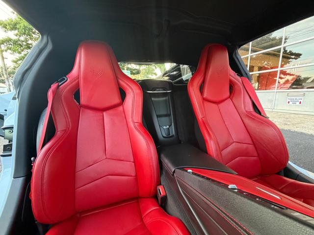Used 2020 Chevrolet Corvette Stingray Preferred Cpe w/ 2LT Preferred Equipment Group RWD image 17