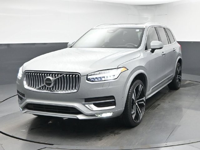 Used 2024 Volvo XC90 B6 Ultimate w/ Lounge Package AWD/4WD image 3