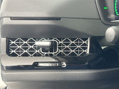 Used 2025 Honda Accord Touring image 10