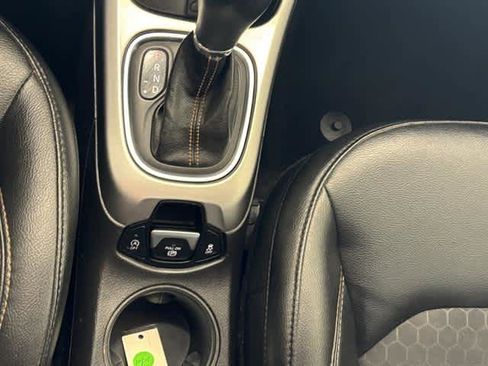 Used 2018 Jeep Compass Latitude w/ Cold Weather Group image 24