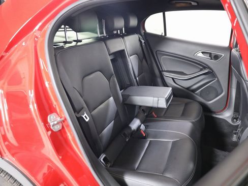 Used 2019 Mercedes-Benz GLA 250 GLA 250 image 43