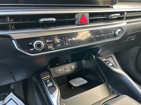 New 2026 Kia Sorento EX image 22