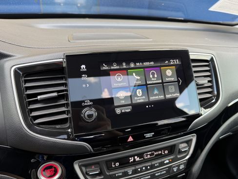 Used 2020 Honda Pilot Touring image 20
