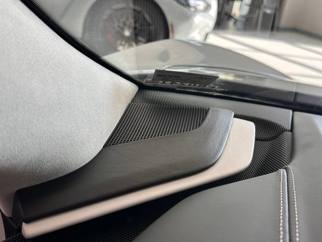 Used 2021 Chevrolet Corvette Stingray Premium Conv w/ Z51 Performance Package RWD image 21