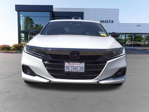 Used 2022 Honda Accord Sport image 8