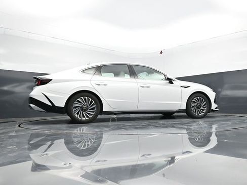 Used 2025 Hyundai Sonata SEL FWD image 59
