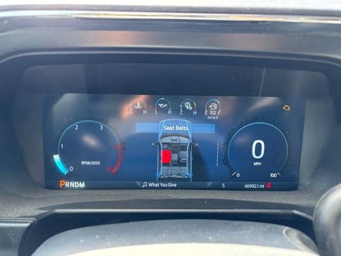 Used 2023 Ford F350 Lariat w/ Lariat Ultimate Package AWD/4WD image 9