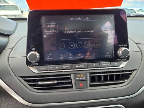 Used 2019 Nissan Altima 2.5 SV FWD image 16
