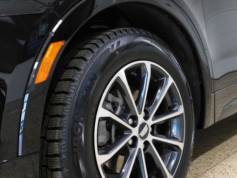 Used 2024 Cadillac XT4 Sport w/ LPO, Floor Liner Package AWD/4WD image 21