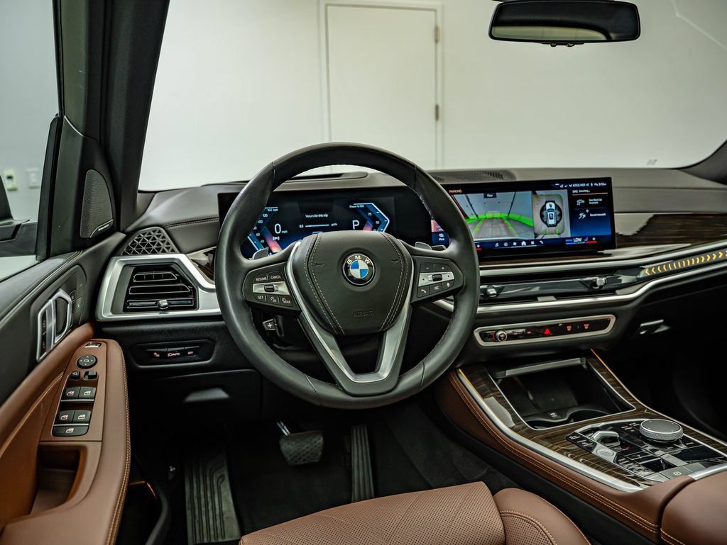 Used 2024 BMW X5 xDrive40i w/ Premium Package AWD/4WD image 33