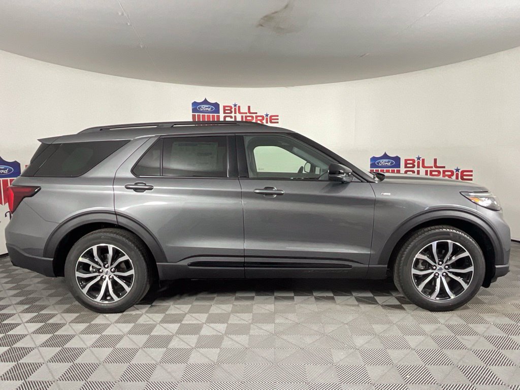 New 2027 Ford Explorer ST-Line w/ Premium Package RWD image 2
