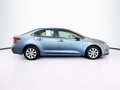 Used 2025 Toyota Corolla LE image 10