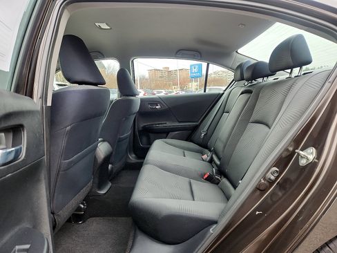 Used 2016 Honda Accord LX image 10