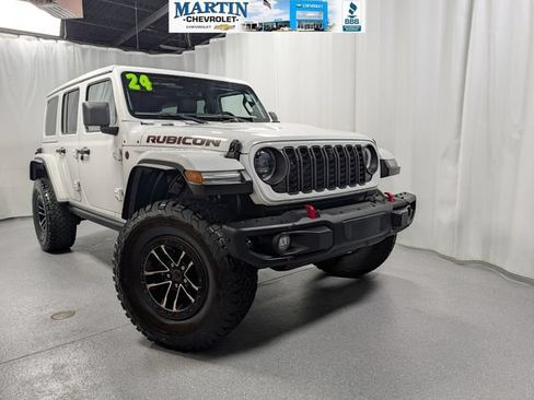 Used 2024 Jeep Wrangler Unlimited Rubicon AWD/4WD image 1