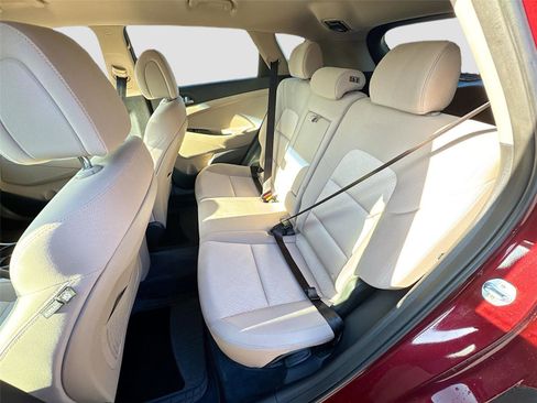 Used 2017 Hyundai Tucson SE FWD image 12