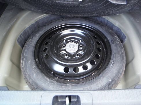 Used 2021 Toyota Camry XSE FWD image 41