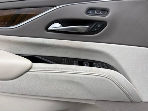 Certified 2024 Cadillac Escalade Sport Platinum w/ LPO, ONYX Package AWD/4WD image 30