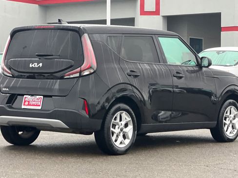 Used 2024 Kia Soul LX w/ Option Group 015 image 2