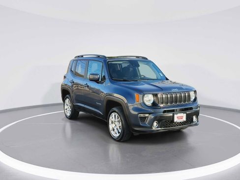 Used 2021 Jeep Renegade Latitude w/ Sun & Sound Group image 2