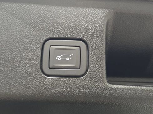 New 2025 Chevrolet Equinox EV RS w/ LPO, Illumination Package image 14