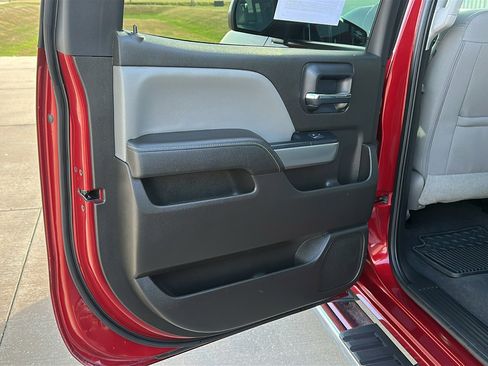 Used 2018 Chevrolet Silverado 1500 LT w/ All Star Edition image 22