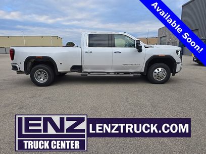 Used 2025 GMC Sierra 3500 Denali w/ Denali Reserve Package