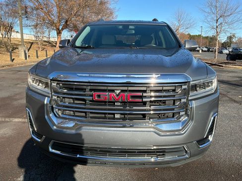 Used 2020 GMC Acadia SLE w/ Driver Convenience Package image 2