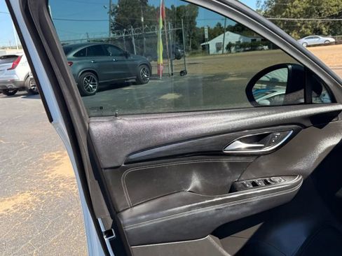 Used 2021 Buick Envision Preferred w/ Sport Touring Package FWD image 9