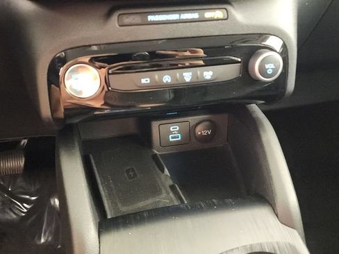 Used 2023 Ford Escape Active w/ Tech Pack #2 AWD/4WD image 16