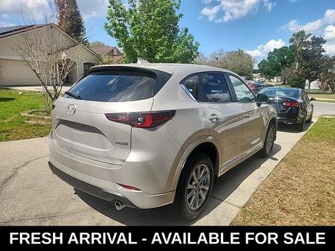 Used 2025 MAZDA CX-5 AWD 2.5 S w/ Preferred Package image 4