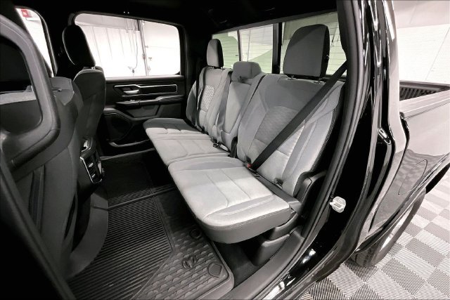 Used 2025 RAM 1500 Big Horn AWD/4WD image 24
