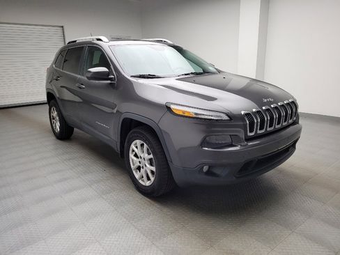 Used 2014 Jeep Cherokee Latitude w/ Comfort/Convenience Group AWD/4WD image 13