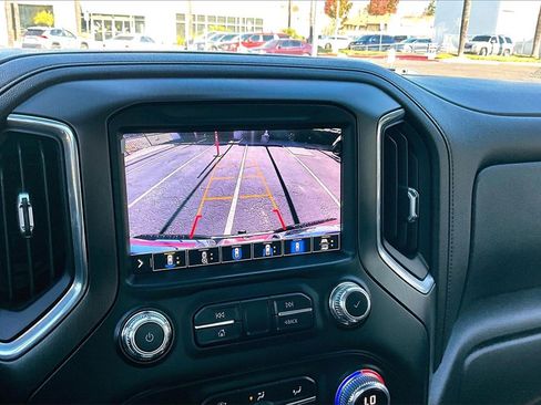 Used 2021 GMC Sierra 2500 AT4 w/ AT4 Premium Plus Package image 10