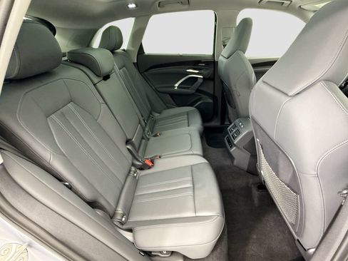 Certified 2025 Audi Q5 Prestige AWD/4WD image 21