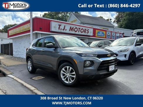 Used 2021 Chevrolet TrailBlazer LS image 1